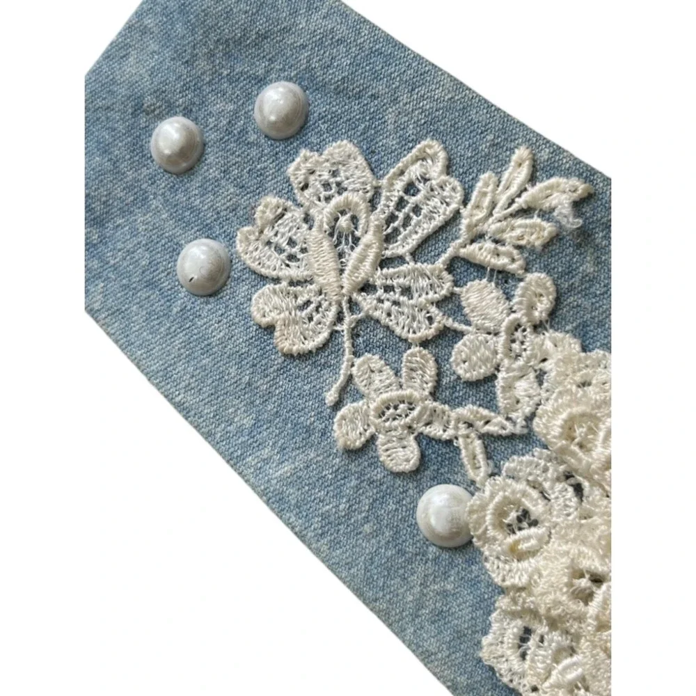 Vtg V-FRONT CUMMERBUND BELT Blue Acid Washed Denim Pearls Crochet Flower Lace